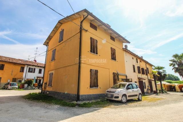 4-room flat in Via Canale Naviglio 8, Bomporto - Photo 1