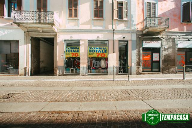 Geschäft in Via Camillo Benso Cavour, Voghera - Foto 1