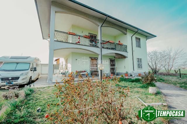 Villa in Strada Valle, Voghera - Foto 1