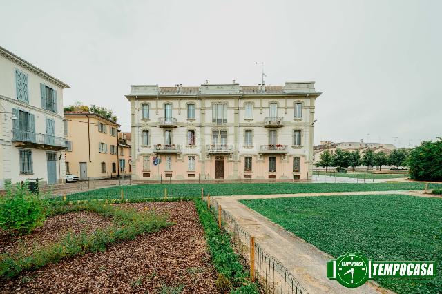 Dreizimmerwohnung in Piazza Liberazione, Voghera - Foto 1