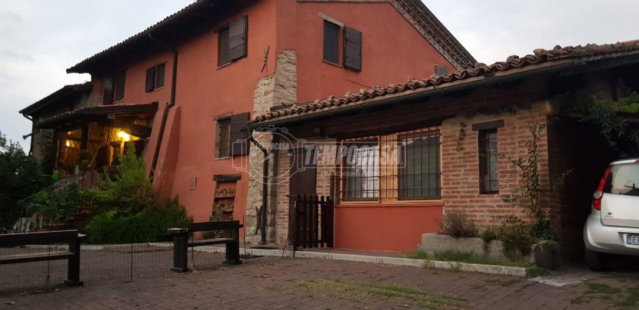 Villa a schiera in vendita a Monte San Pietro