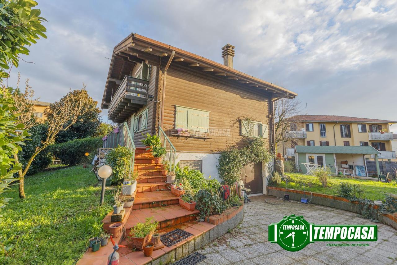Villa in vendita a Vermezzo con Zelo
