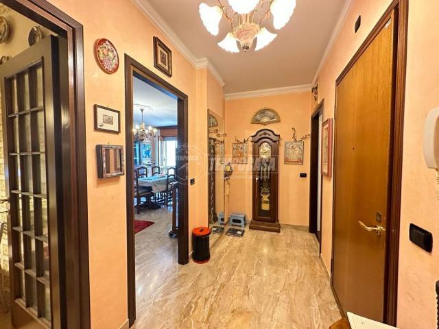 3-room flat in {3}, Viale Margherita - Photo 1