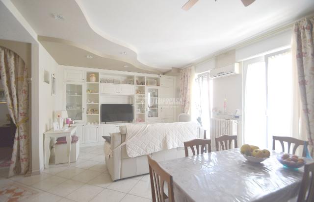 4-room flat in Via Giuseppe Verdi, Gioia del Colle - Photo 1