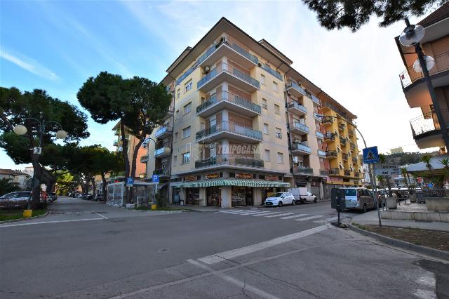 4-room flat in Via Milano 23, Porto San Giorgio - Photo 1