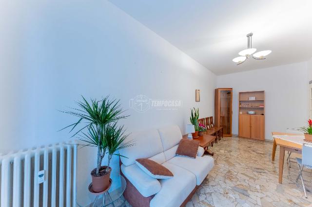 2-room flat in {3}, Via Francesco Mussi - Photo 1