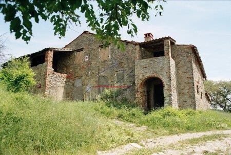 Casa colonica in vendita a Arezzo