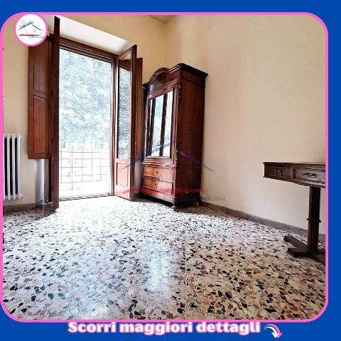 4-room flat in Via Francesco Crispi 68, Arezzo - Photo 1