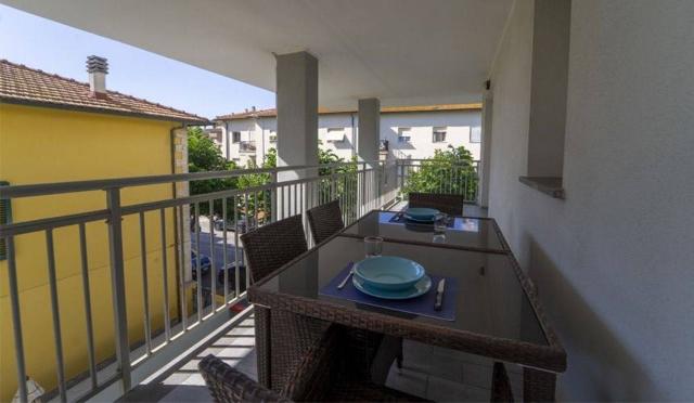 4-room flat in Via Litoranea S.N.C., Follonica - Photo 1