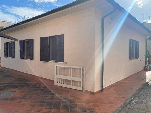 Villa in Via Indipendenza, 284, Campiglia Marittima - Foto 1