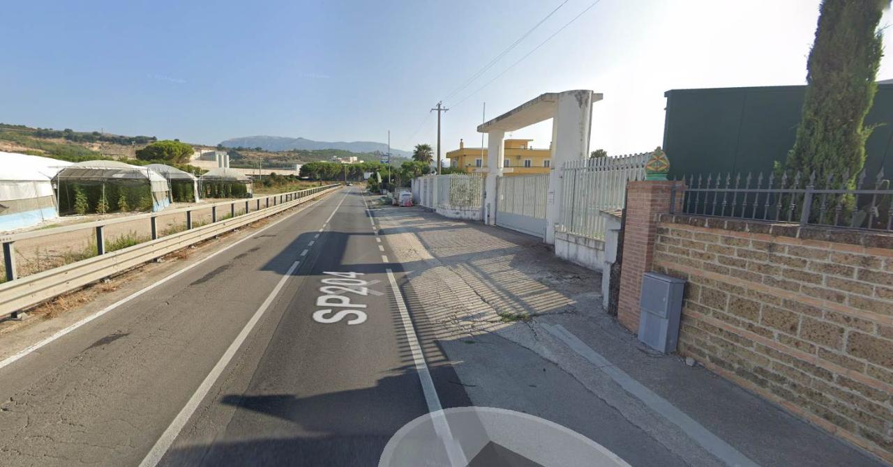 Magazzino in Via Santa Chiarella, Eboli, {3} - Foto 2