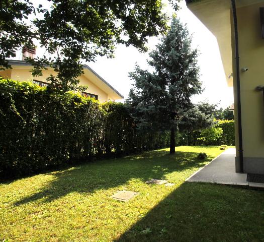 Mansion, Cernusco sul Naviglio - Photo 1