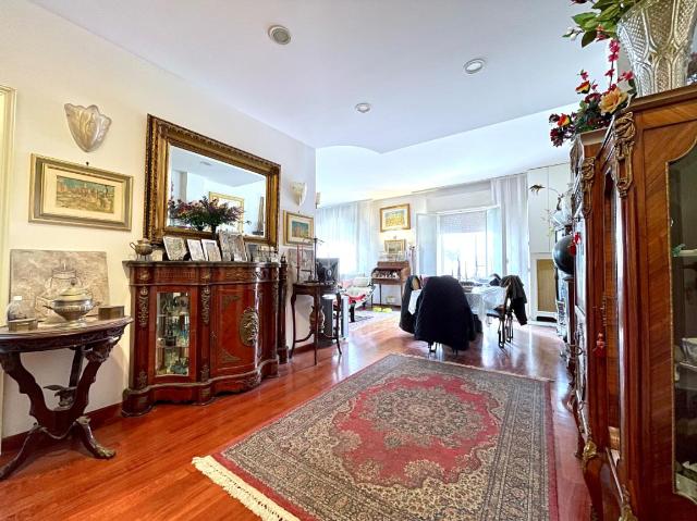 main gallery real estate image