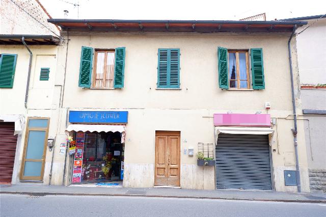 Quadrilocale in Via Arno, Montevarchi - Foto 1