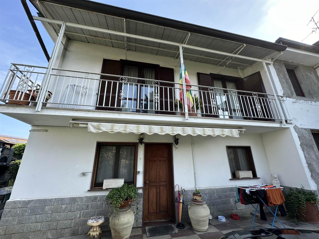 Casa indipendente in vendita a Bernareggio