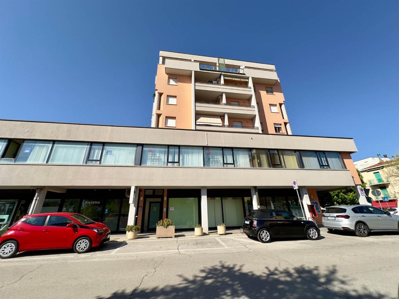 Ufficio in Via Firenze, Bastia Umbra, {3} - Foto 2