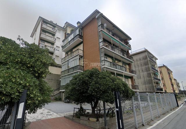 3-room flat in Via Luigi Cadorna 20, Savona - Photo 1