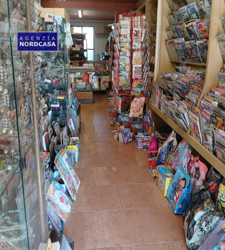 Esercizio commerciale in , Mira, {3} - Foto 1