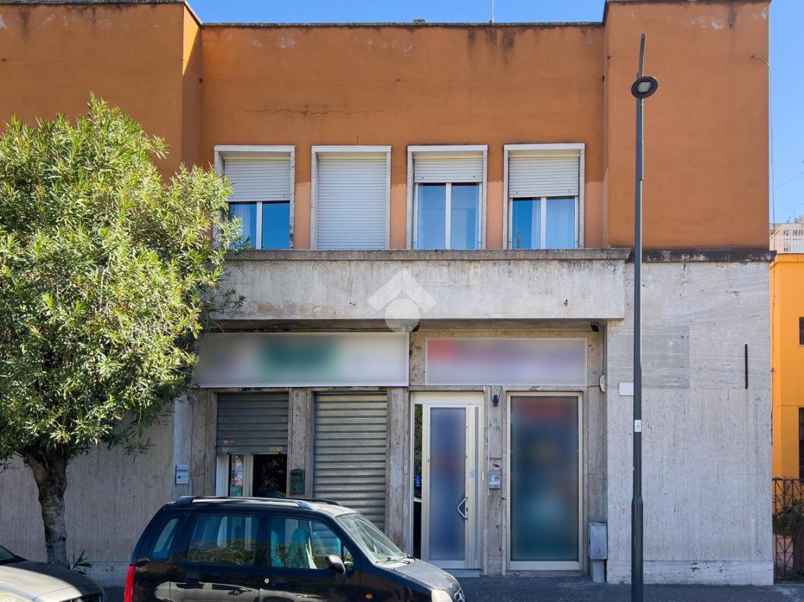 Negozio in Corso Matteotti 32, Latina, {3} - Foto 1
