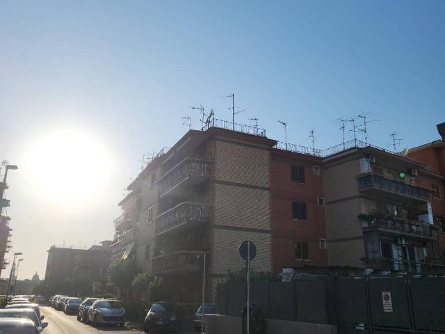 3-room flat in Via Scaccia Pensieri, Pompei - Photo 1