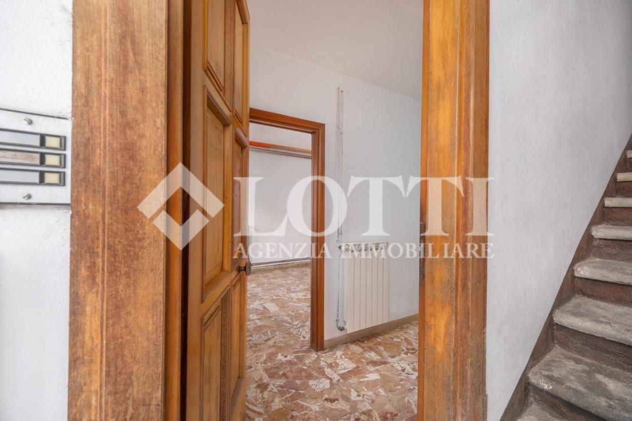 Ufficio in , Buti, {3} - Foto 2