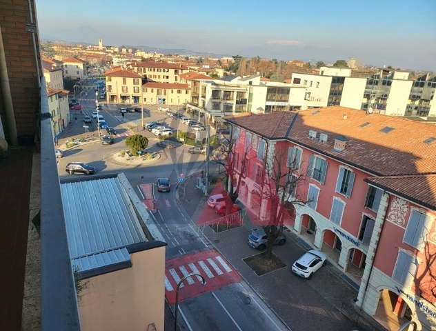 Wohnung in Viale Cesare Battisti, Rovato - Foto 1