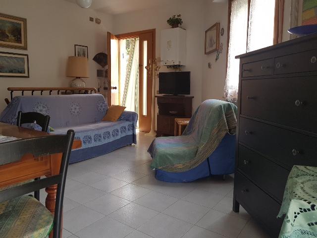 2-room flat in {3}, - Photo 1