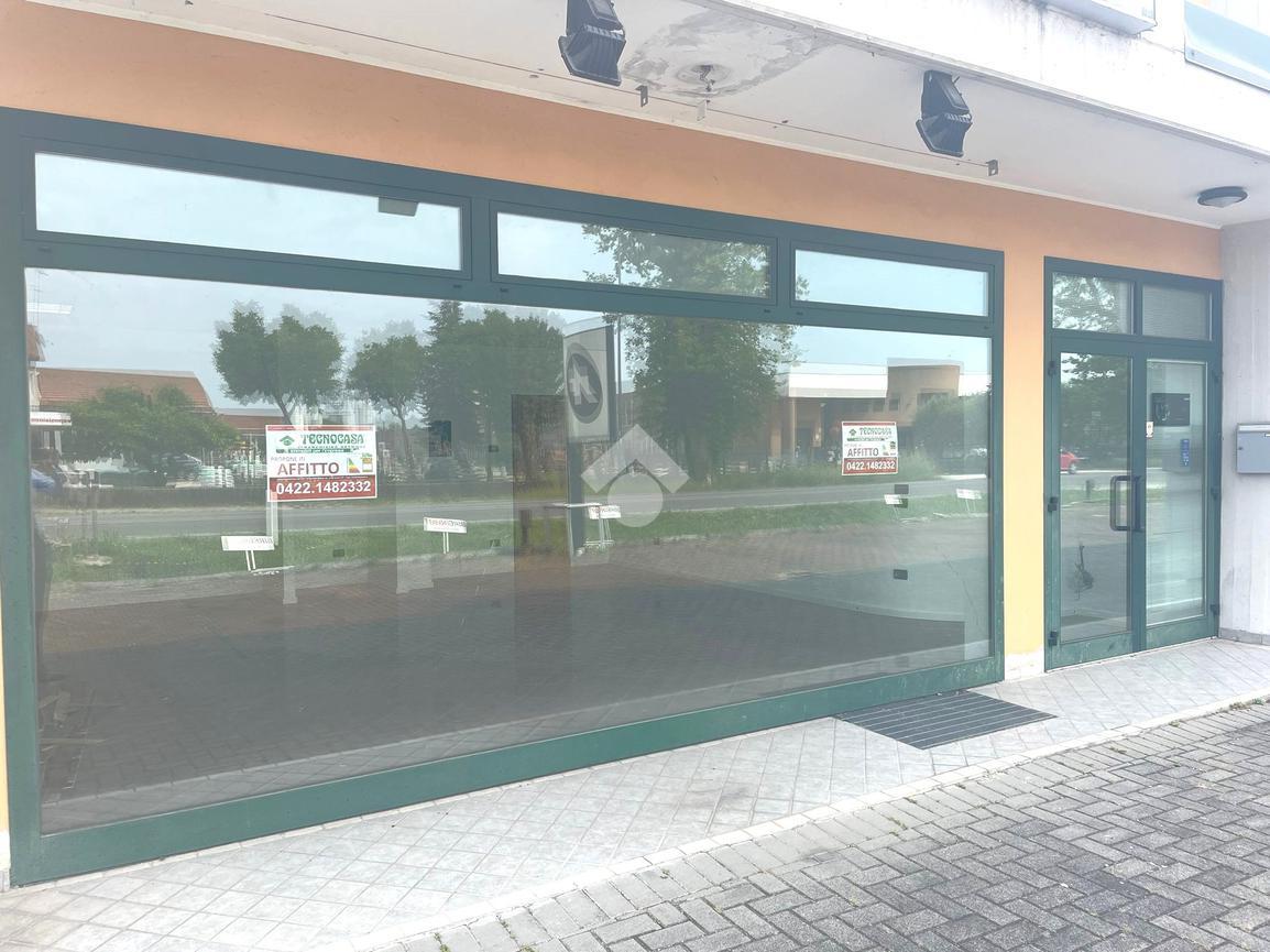 Negozio in Vicolo Silvio Pellico 17, Villorba - Foto 1