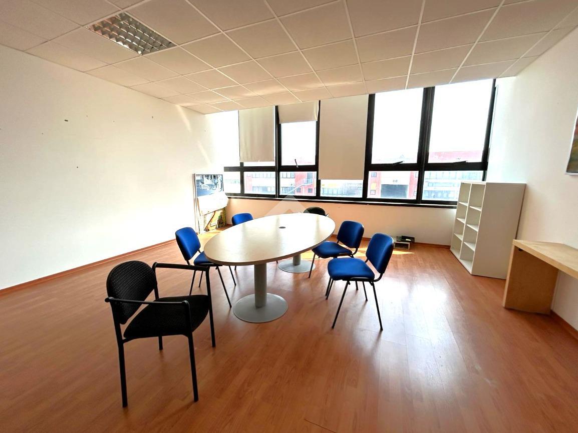Ufficio in Via Giambattista Tiepolo 21, Mogliano Veneto, {3} - Foto 2