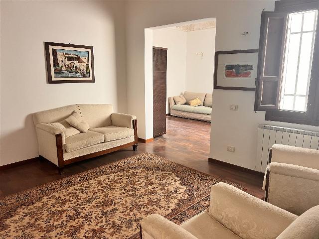 Apartament in {3}, Viale della Vittoria - Photo 1