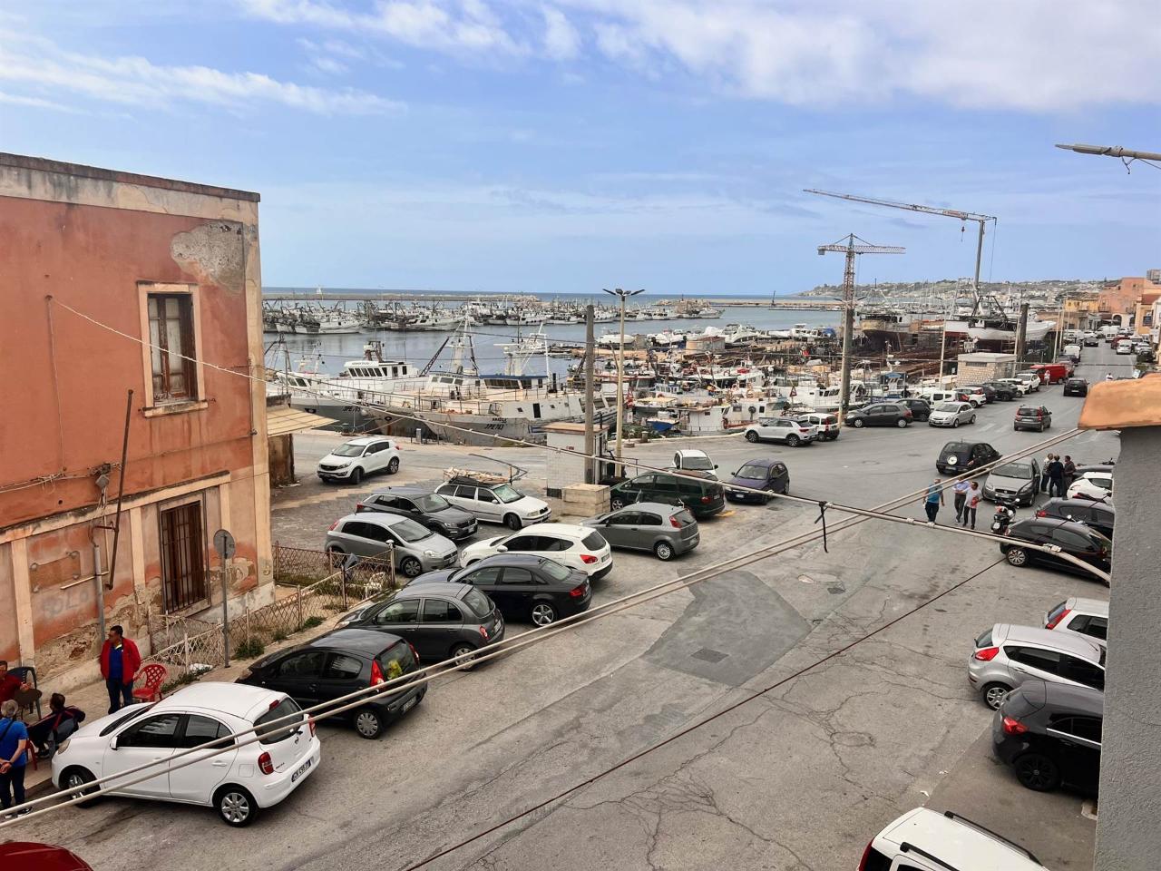 Negozio in Via Lungomare Cristoforo Colombo, Sciacca, {3} - Foto 2