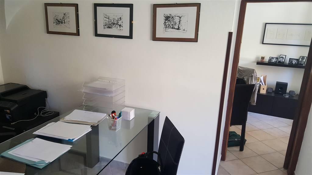 Ufficio in Via G. Licata, Sciacca, {3} - Foto 2