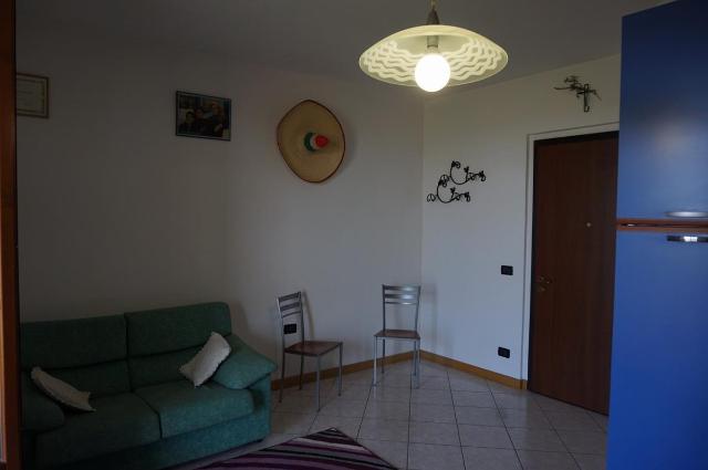 2-room flat in {3}, - Photo 1