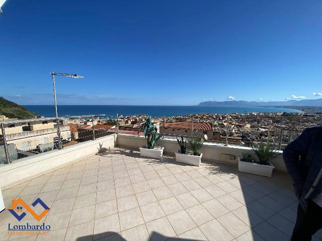 Detached house in Via Giovanni Amendola, Castellammare del Golfo - Photo 1