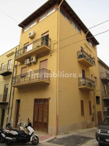 Dreizimmerwohnung in Via Roma, Castellammare del Golfo - Foto 1