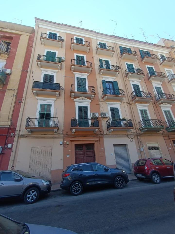 appartamento in vendita a Taranto in zona Tre Carrare-Battisti