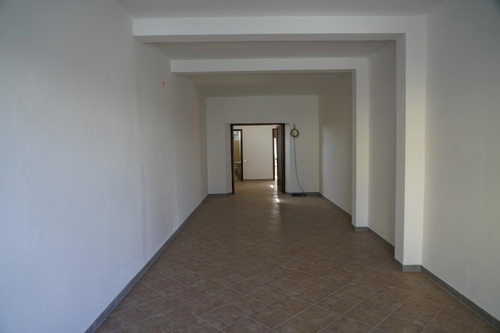 Locale commerciale in , Capannori, {3} - Foto 1