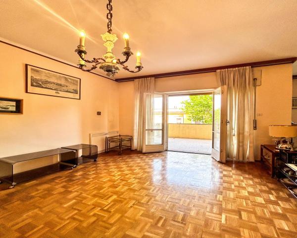 4-room flat, Trieste - Photo 1