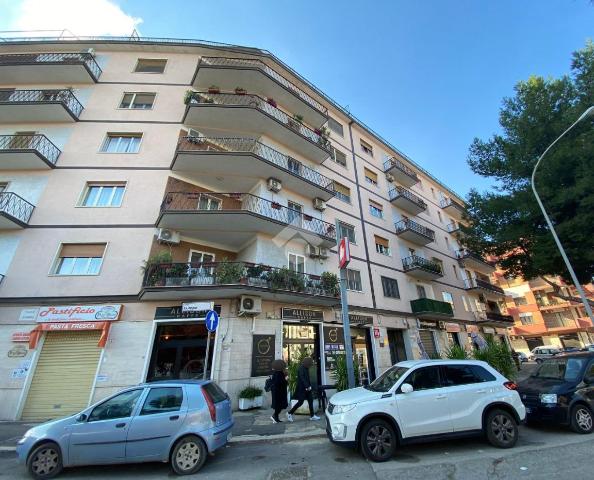 Quadrilocale in {3}, Viale Ofanto 216 - Foto 1