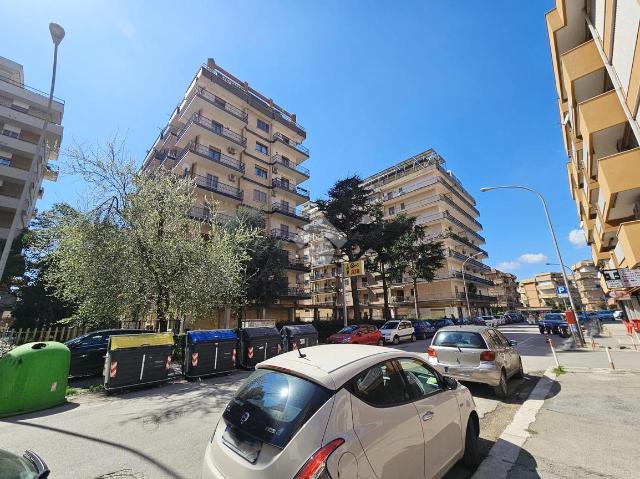 Zweizimmerwohnung in Via Girolamo Calvanese 45, Foggia - Foto 1