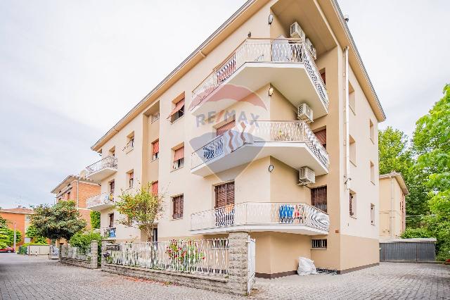 3-room flat in Via Antonio Veneri 83, Reggio nell'Emilia - Photo 1