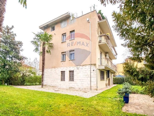 4-room flat in {3}, Viale al Cimitero 5 - Photo 1