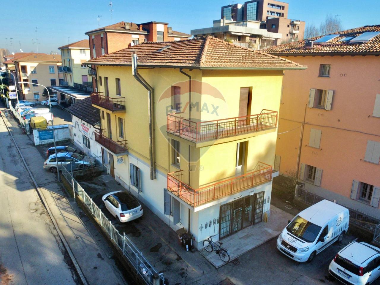 immagine annuncio 1 di 9