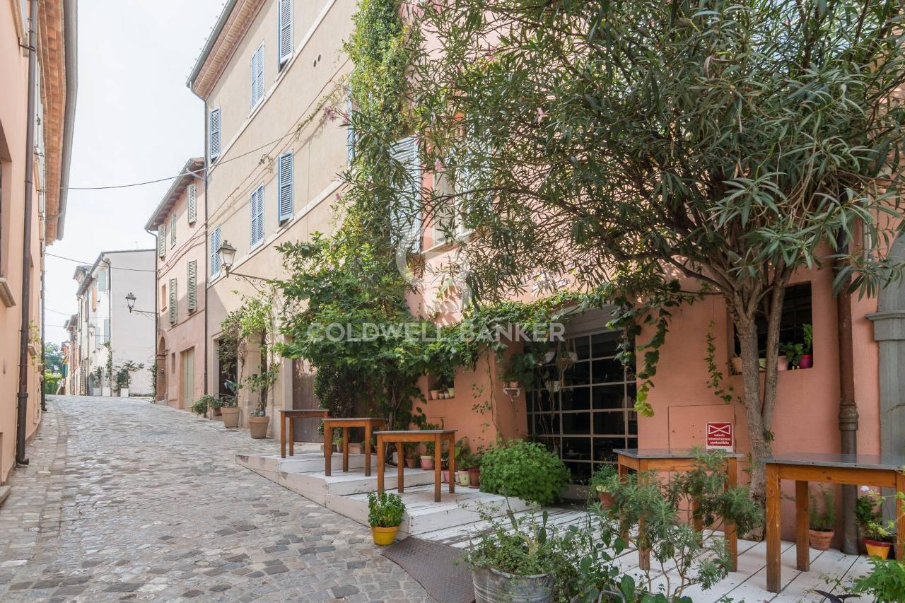 Negozio in Contrada dei Nobili 12, Santarcangelo Di Romagna, {3} - Foto 2