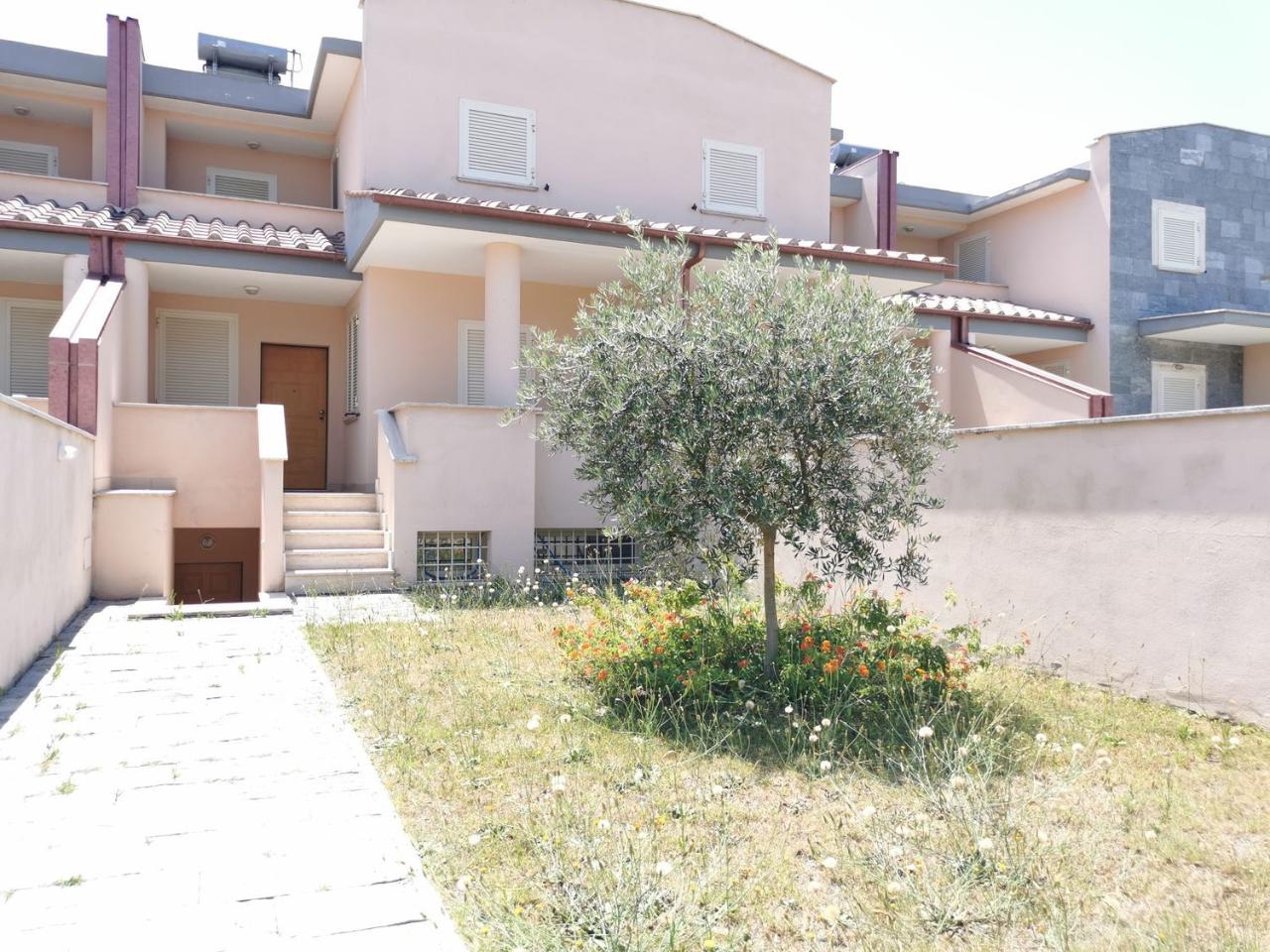 Villa a schiera in vendita a Fiumicino