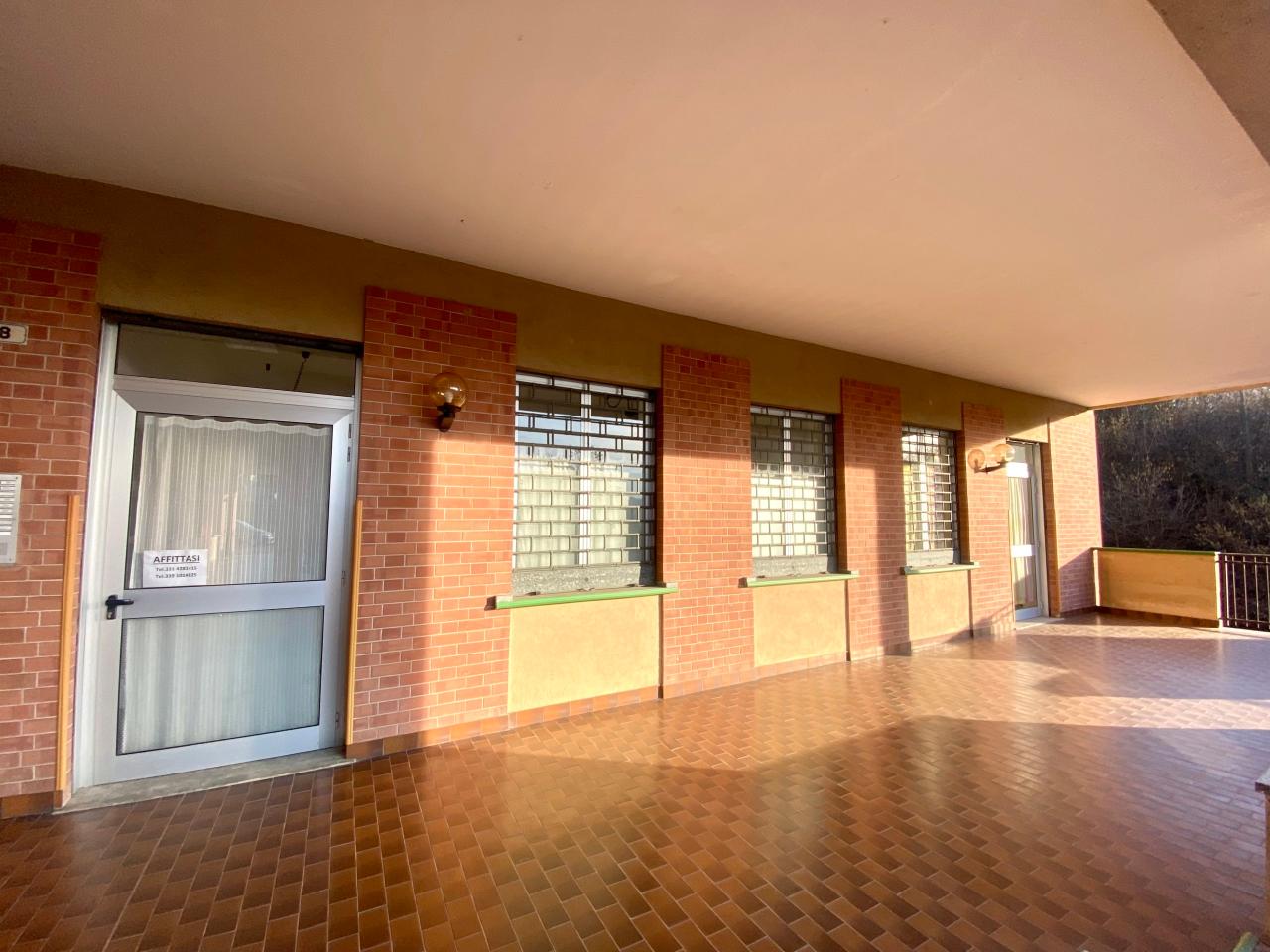 Ufficio in Piazza San Giovanni 7, Farigliano, {3} - Foto 1