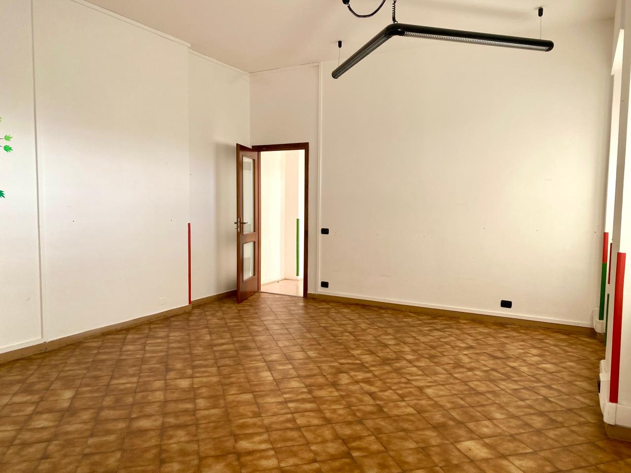 Ufficio in Piazza San Giovanni 7, Farigliano, {3} - Foto 2