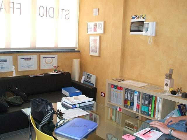 Ufficio in , Bientina, {3} - Foto 1