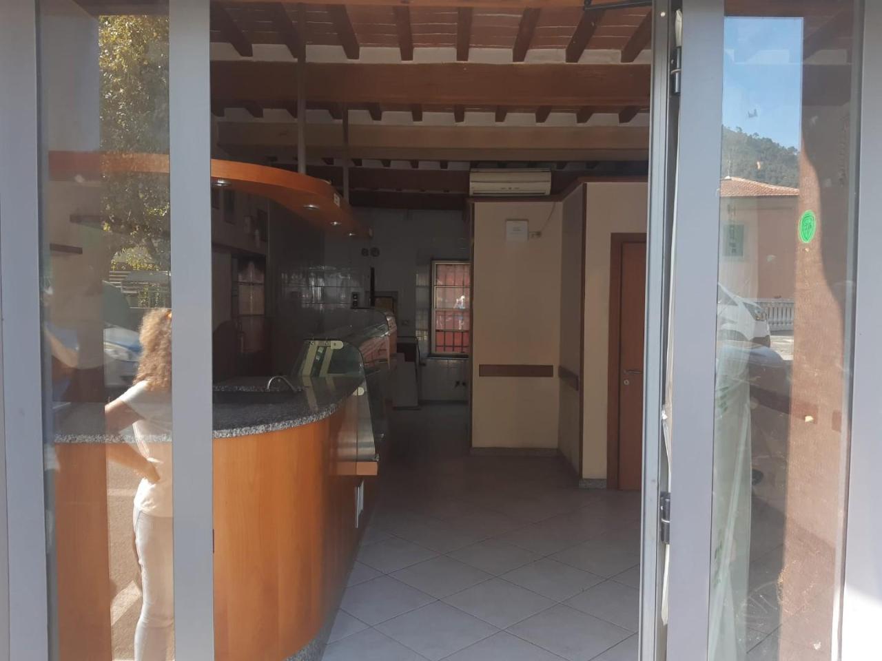 Locale commerciale in , San Giuliano Terme, {3} - Foto 2