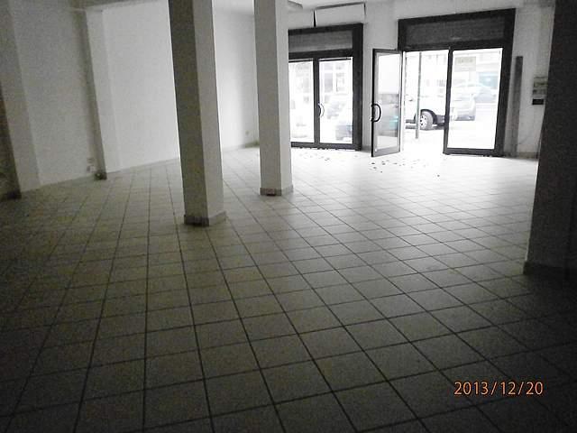 Business space, Ponsacco - Photo 1